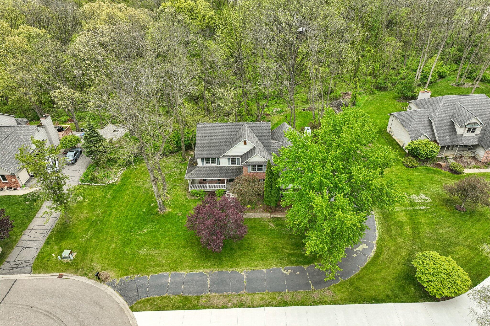 6338 Dalton Ridge Brighton, MI 48116 - Photo 33 of 44 51-web-or-mls-Dalton Rdg-S1605-051