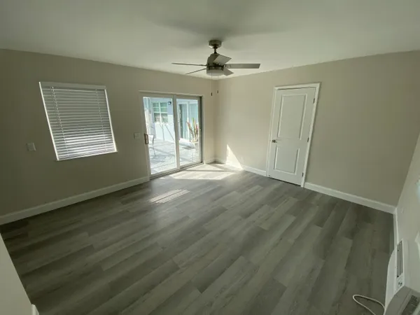 $1,800 | 112 Lake Avenue, Unit 10, Lake Worth Beach, FL 33460