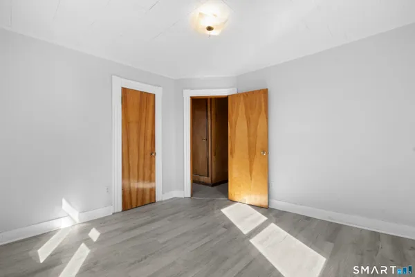 $2,500 | 48 Anderson Street, Naugatuck, CT 06770