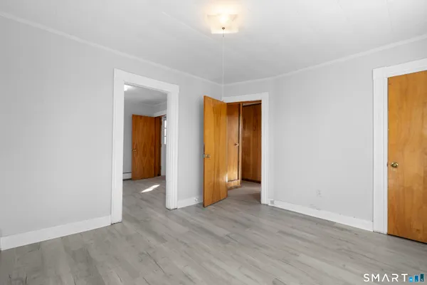 $2,500 | 48 Anderson Street, Naugatuck, CT 06770