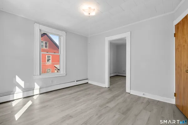 $2,500 | 48 Anderson Street, Naugatuck, CT 06770