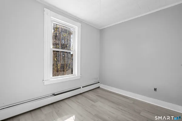 $2,500 | 48 Anderson Street, Naugatuck, CT 06770