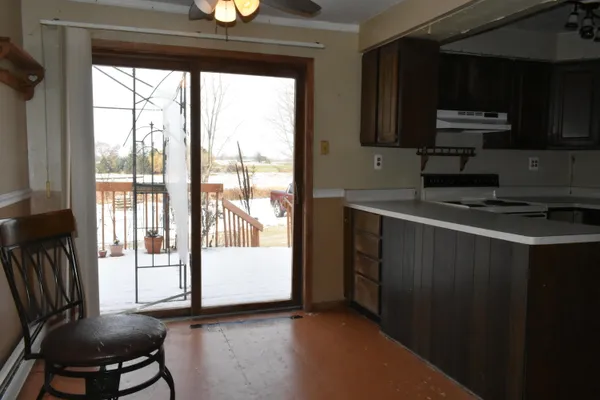 $199,900 | W2534 De Master Road, Unit W2536, Holland, WI 53070