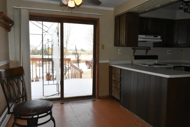 $199,900 | W2534 De Master Road, Unit W2536, Holland, WI 53070