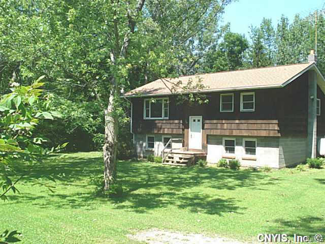 3041 Towpath Road Brutus, NY 13166 - Photo 1 of 1 Exterior Front