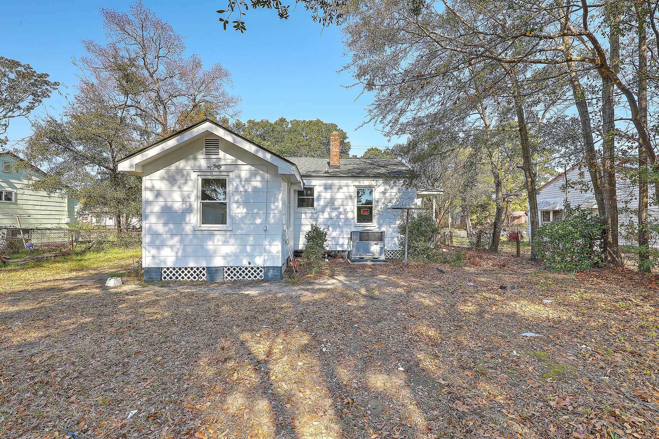 2620 Ranger Drive North Charleston, SC 29405 - Photo 10 of 22