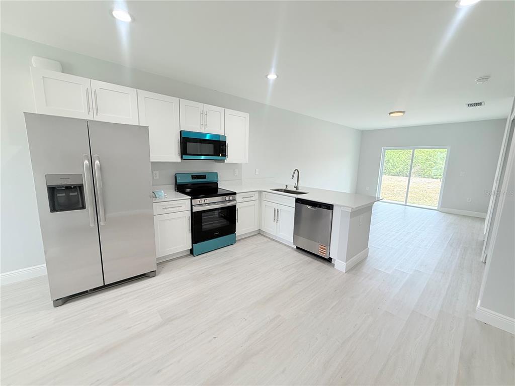11223 Pendleton Avenue Englewood, FL 34224 - Photo 4 of 16