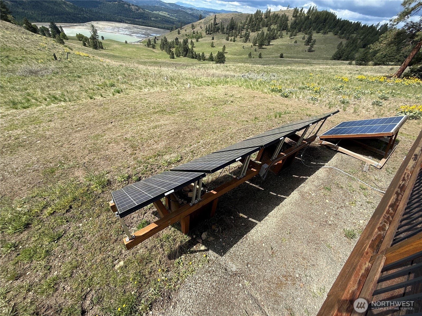 108 Grizzly Loop Republic, WA 99166 - Photo 14 of 36