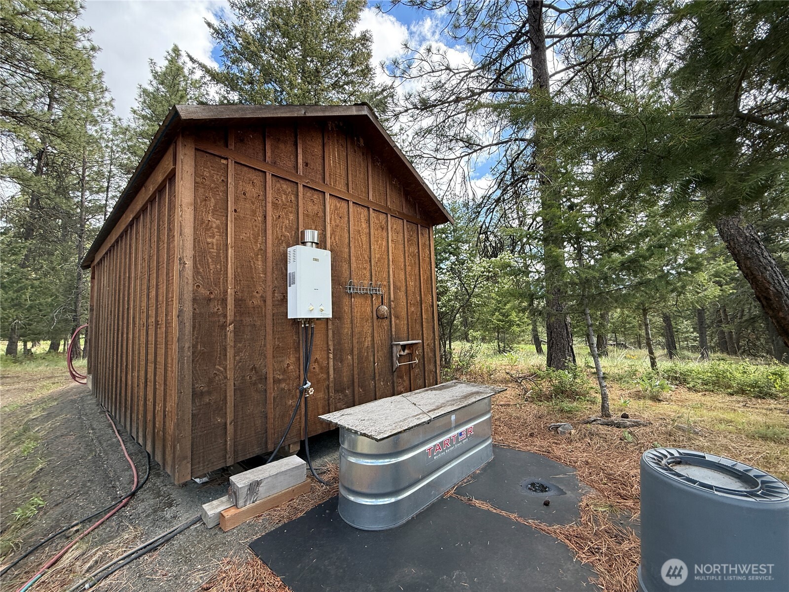 108 Grizzly Loop Republic, WA 99166 - Photo 23 of 36