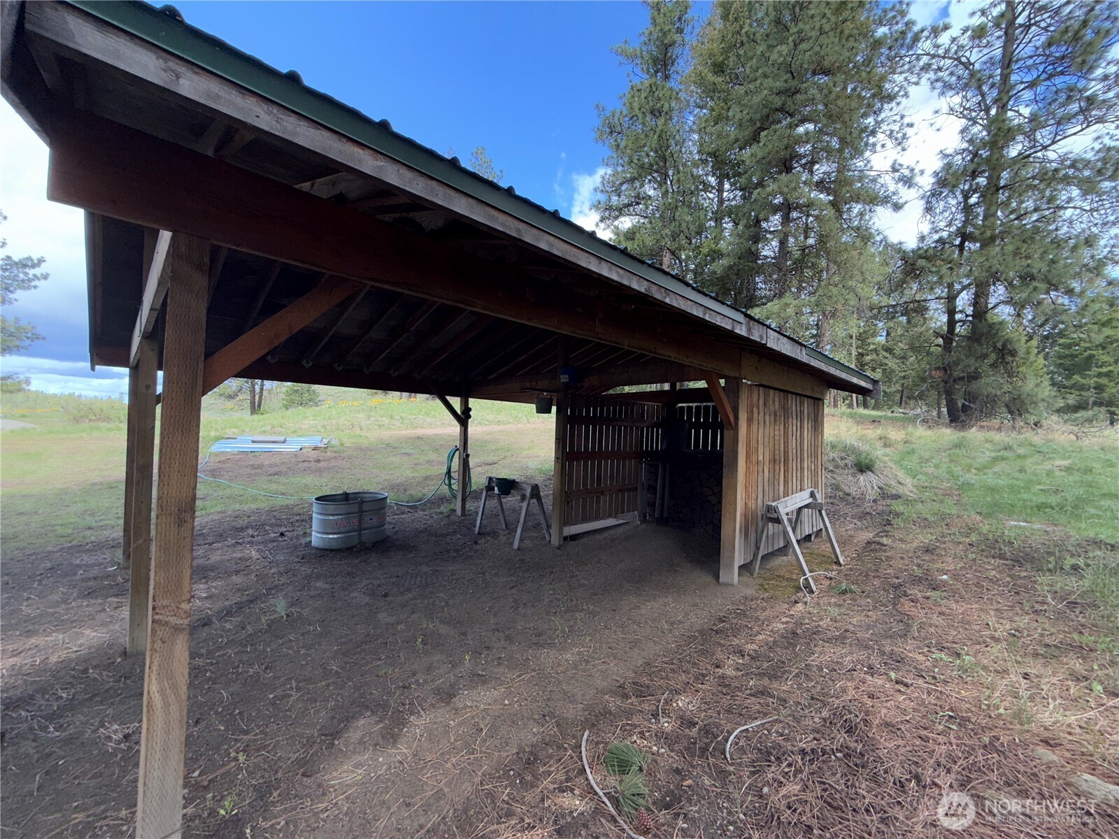 108 Grizzly Loop Republic, WA 99166 - Photo 30 of 36