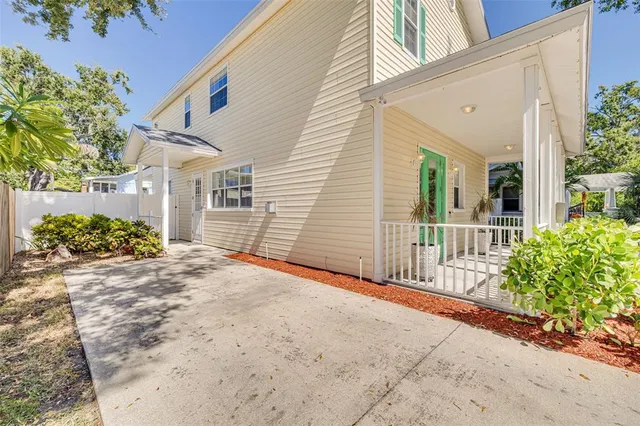 $1,050,000 | 859 23rd Avenue North, St. Petersburg, FL 33704