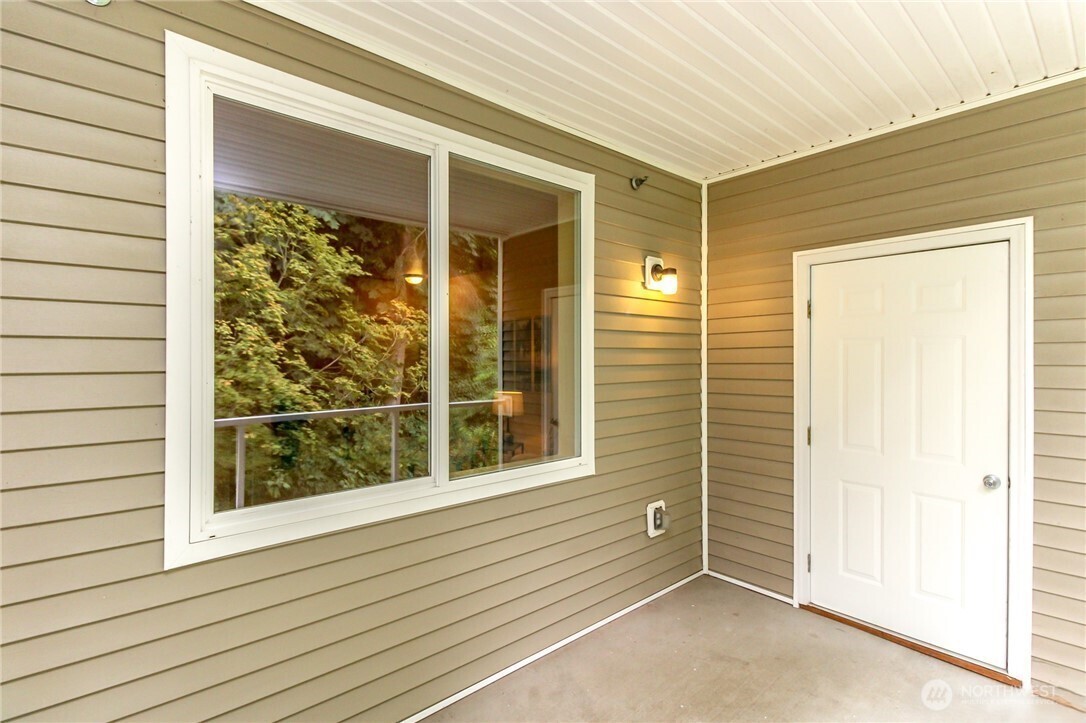 701 Harrington Place Southeast, Unit 1136 Renton, WA 98058 - Photo 15 of 31