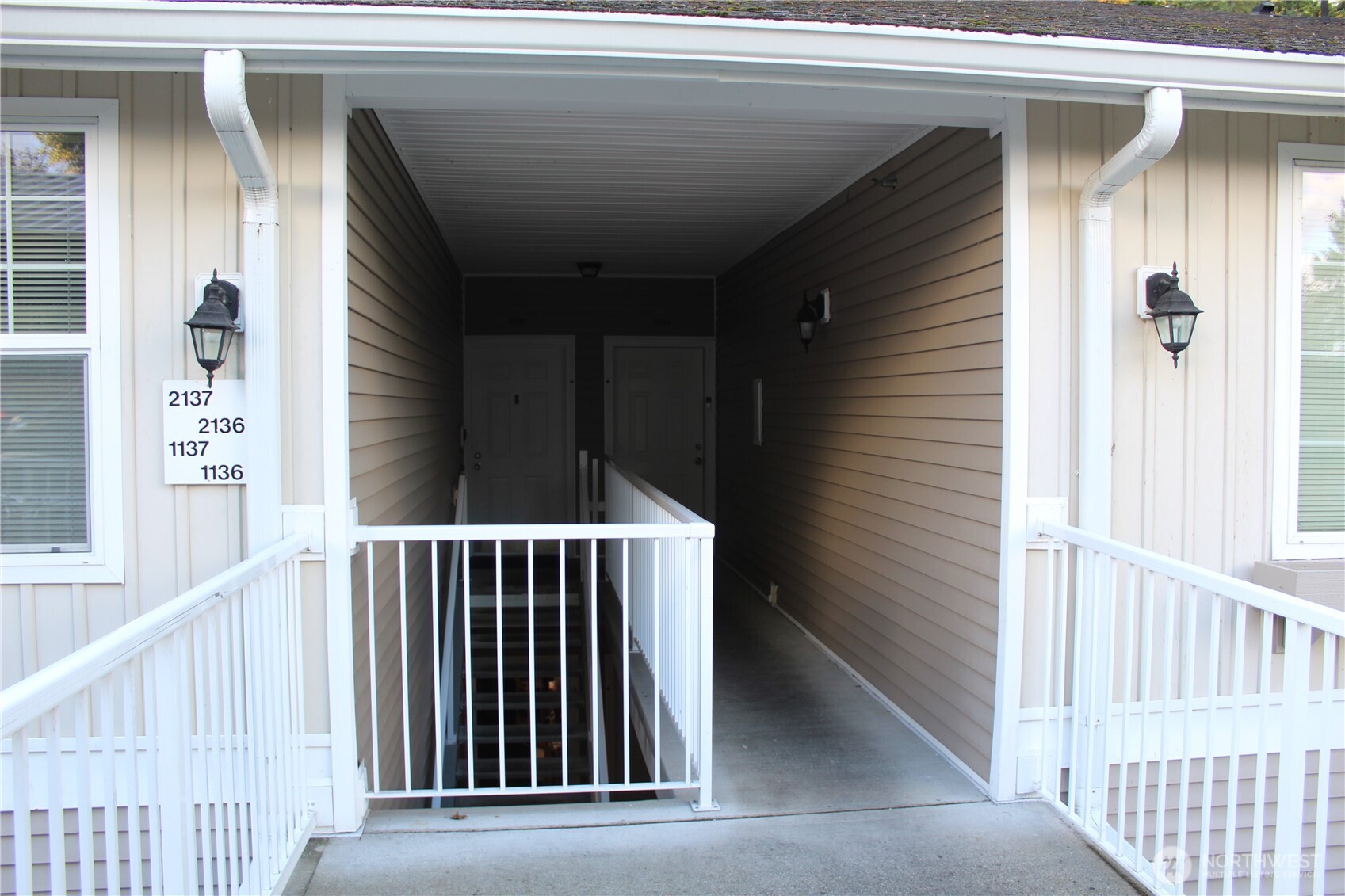 701 Harrington Place Southeast, Unit 1136 Renton, WA 98058 - Photo 4 of 29