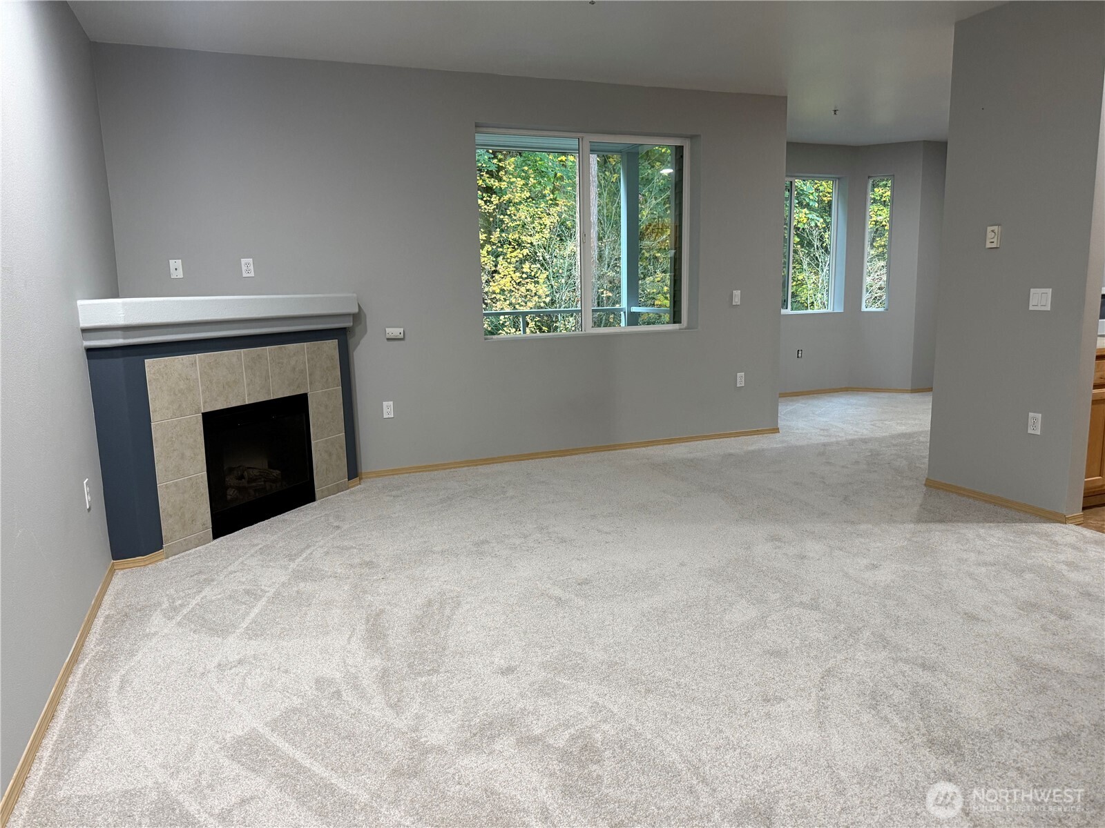 701 Harrington Place Southeast, Unit 1136 Renton, WA 98058 - Photo 4 of 31