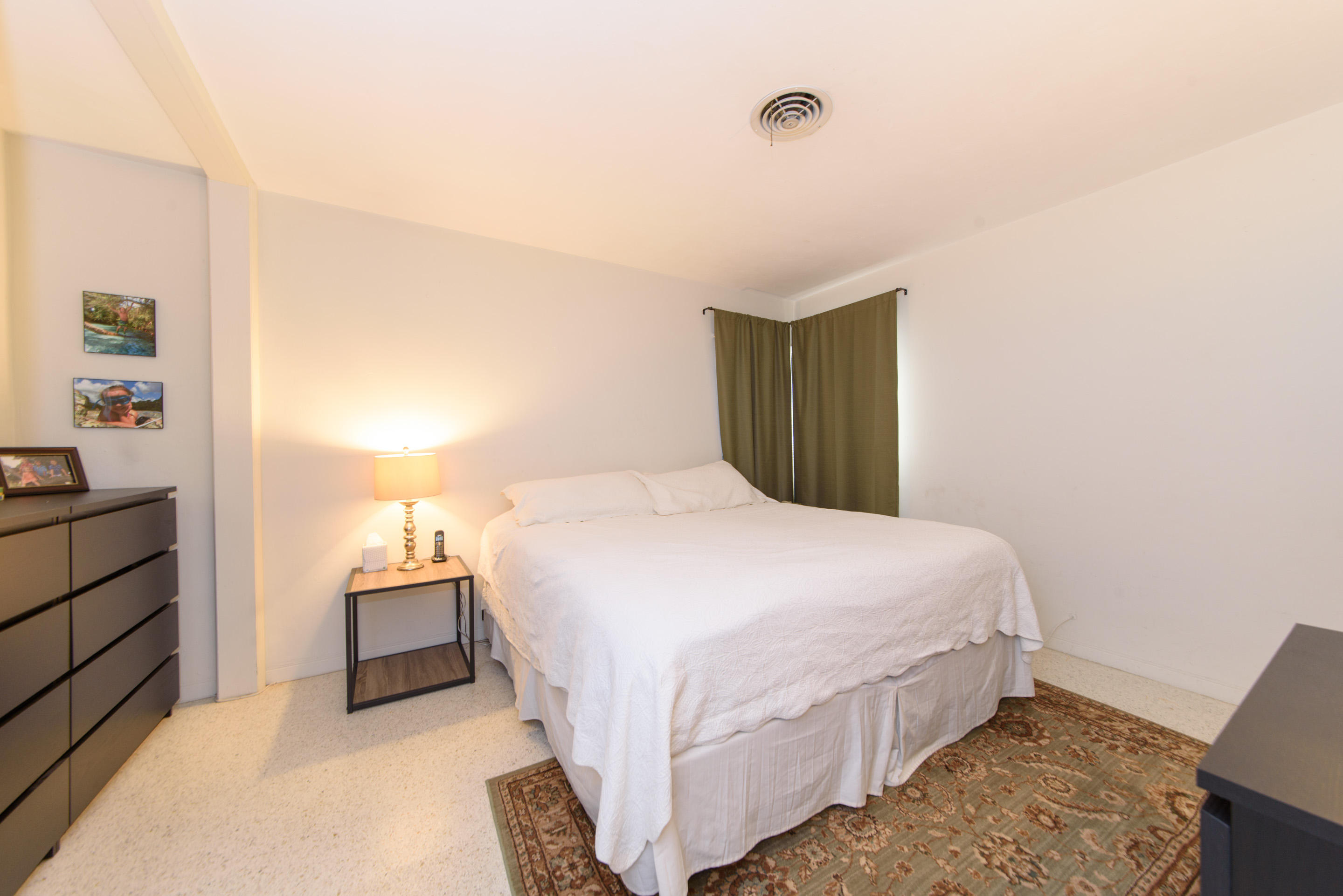 899 Southwest 9th Terrace Boca Raton, FL 33486 - Photo 5 of 13 Master Bedroom