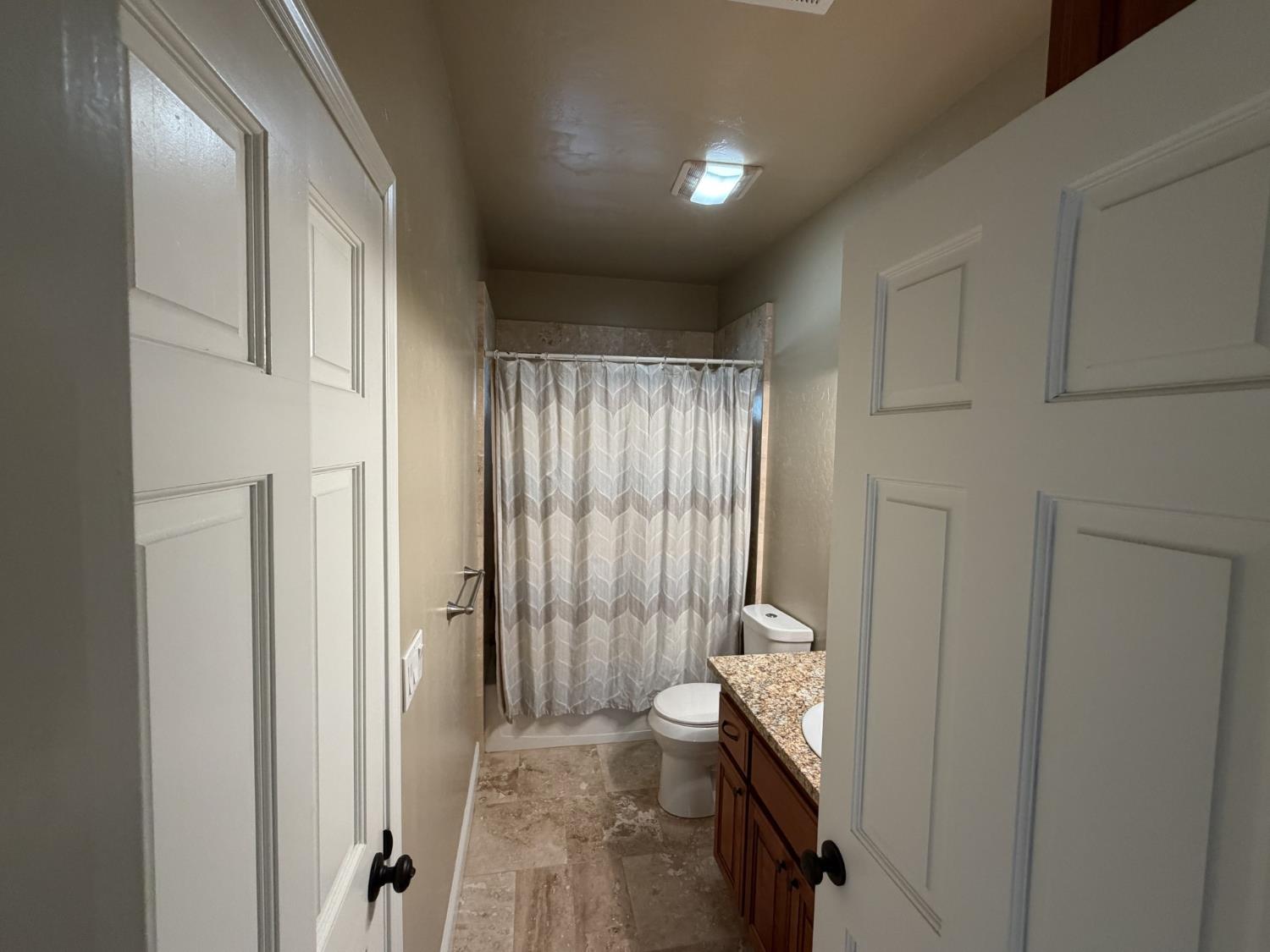 1472 Nesting Way Placerville, CA 95667 - Photo 33 of 44 lower level full bath
