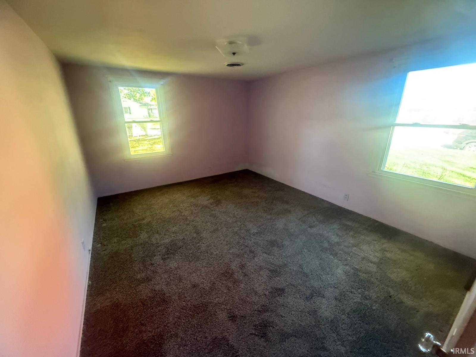 1708 Altgeld Street South Bend, IN 46614 - Photo 6 of 13