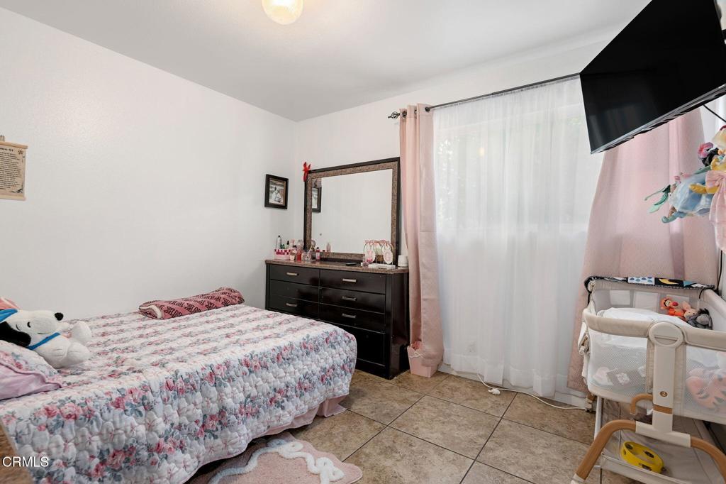 2334 Alexander Street Oxnard, CA 93033 - Photo 12 of 16