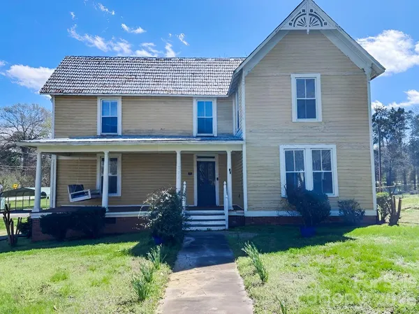 $214,900 | 202 East Central Avenue, Catawba, NC 28609