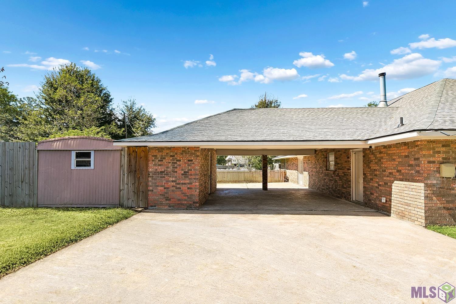 11246 Arnold Road Denham Springs, LA 70726 - Photo 27 of 29 Gallery Image 27