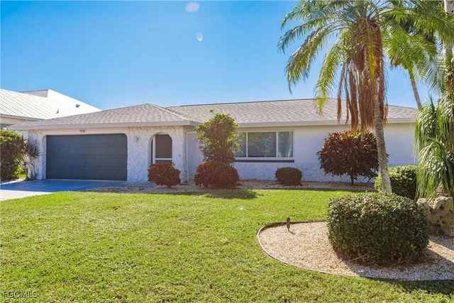 $659,900 | 1936 Palaco Grande Parkway, Cape Coral, FL 33904