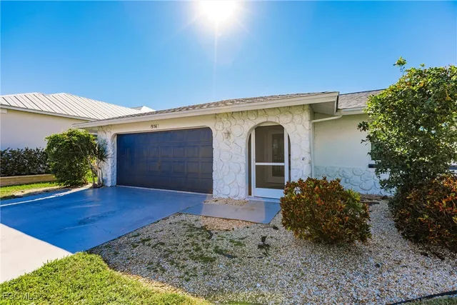 $659,900 | 1936 Palaco Grande Parkway, Cape Coral, FL 33904