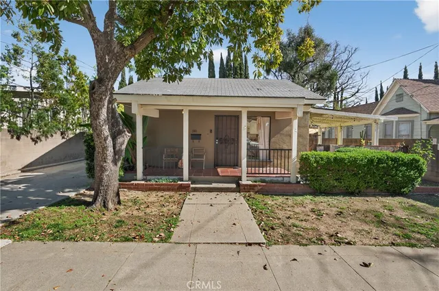 $1,263,000 | 381 North Harwood Street, Orange, CA 92866