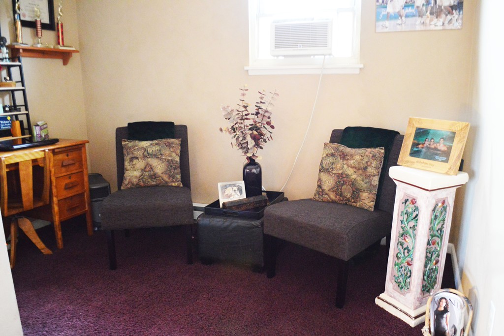 429 Old Field Road Chicopee, MA 01013 - Photo 7 of 30 Gallery Image 7