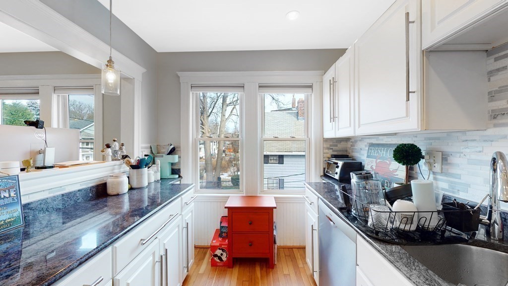 304 Lamartine Street, Unit 3 Boston, MA 02130 - Photo 4 of 15