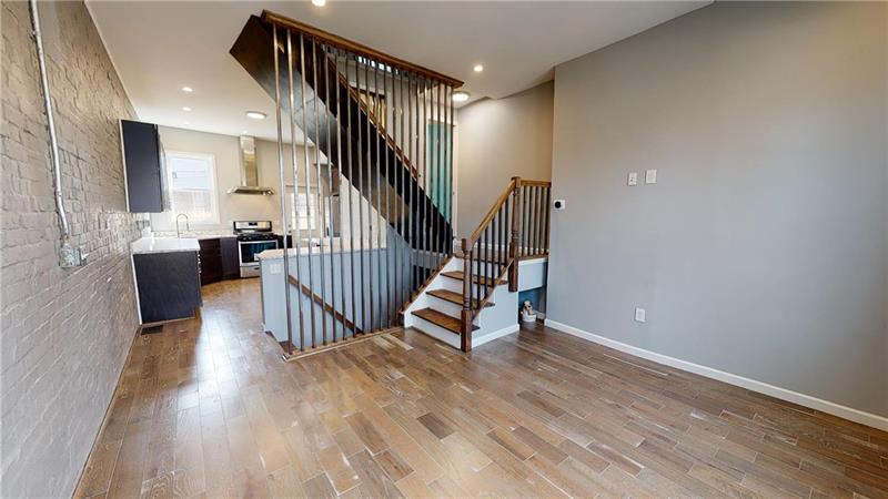 3813 Foster Street Lawrenceville, PA 15201 - Photo 2 of 22