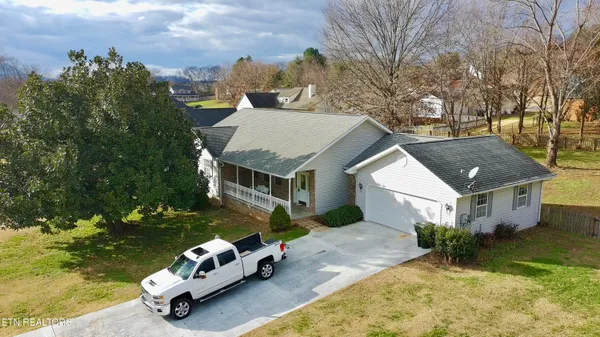 $459,900 | 913 Columbine Lea, Sevierville, TN 37862