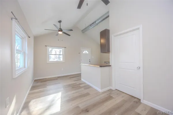 $1,500 | 3487 Rhode Island Avenue, Niagara, NY 14305