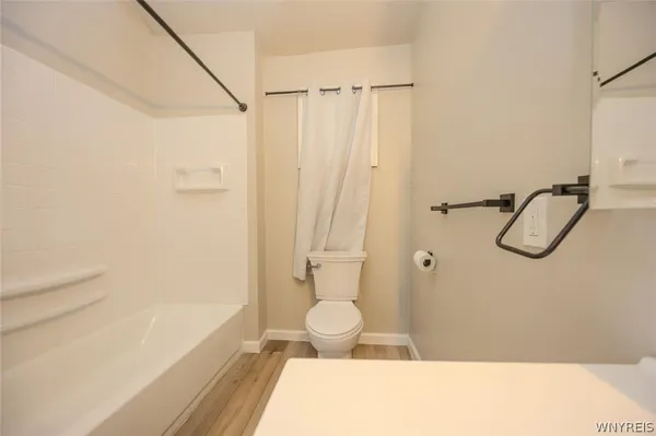 $1,500 | 3487 Rhode Island Avenue, Niagara, NY 14305