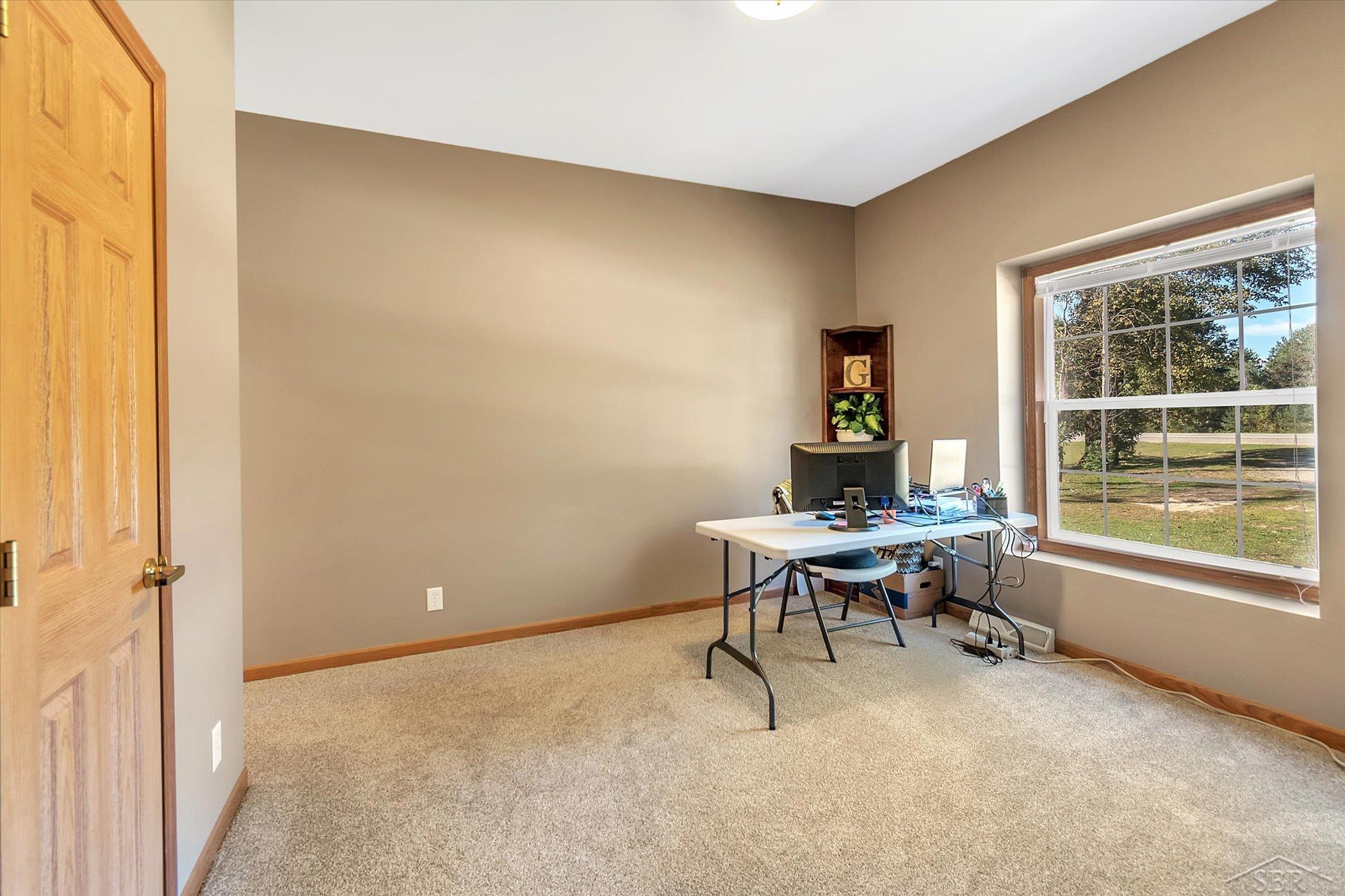 4758 North Meridian Road Hope, MI 48628 - Photo 26 of 65 50091232-25.JPG
