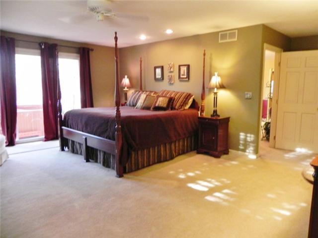 371 Dorrence Road Granville, OH 43023 - Photo 4 of 25 Gallery Image 4