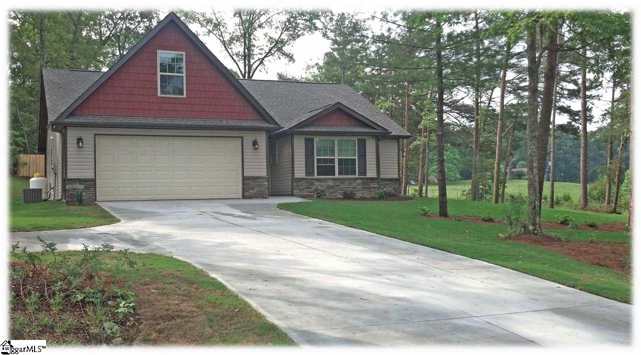 8 Smith Tractor Road Travelers Rest, SC 29690 - Photo 1 of 17