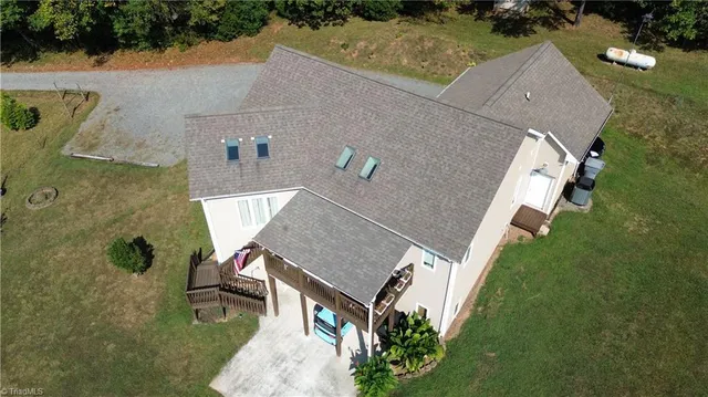 $579,900 | 835 Brookfall Dairy Road, Elkin, NC 28621