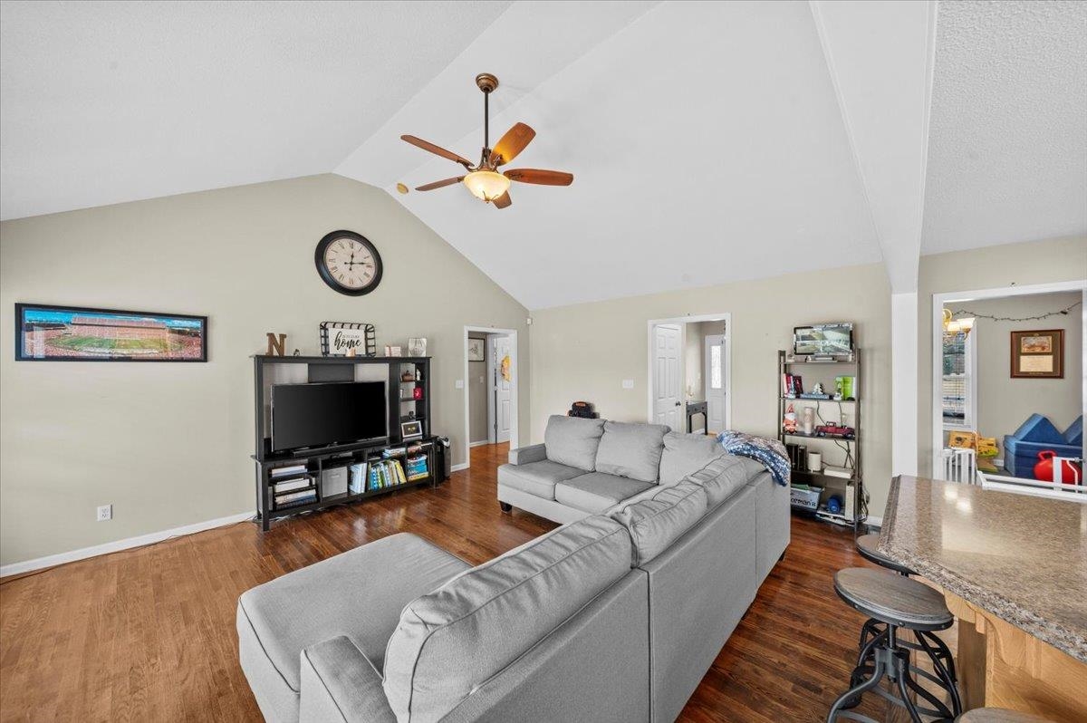 120 Mccoy Circle Gaffney, SC 29341 - Photo 7 of 32