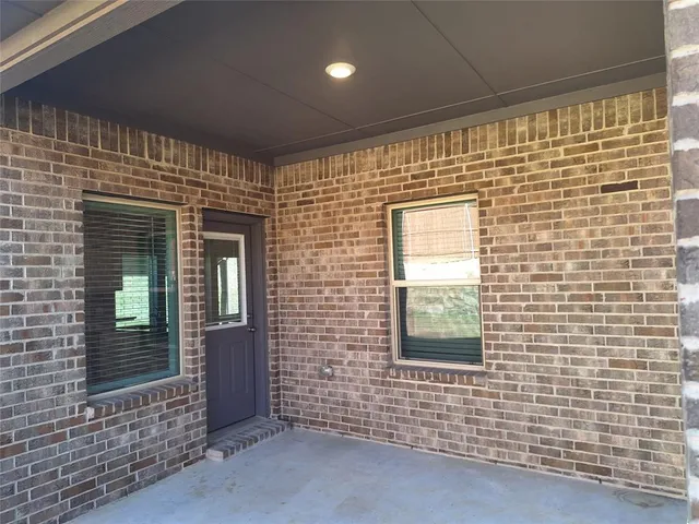 $2,450 | 10017 Deposit Drive, Aubrey, TX 76227