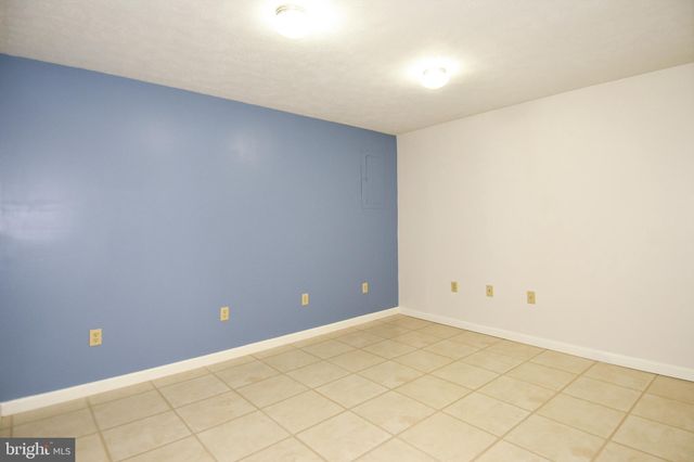 $443,000 | 6507 Brick Hearth Court, Alexandria, VA 22306