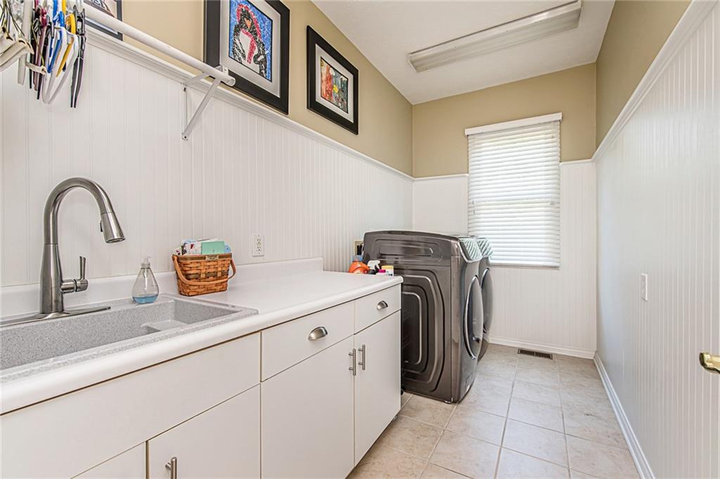 6944 Riverside Way Fishers, IN 46038 - Photo 16 of 31 Gallery Image 16