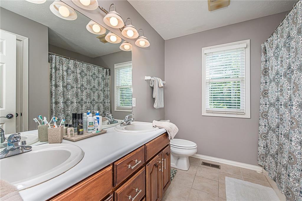 6944 Riverside Way Fishers, IN 46038 - Photo 26 of 31 Gallery Image 26