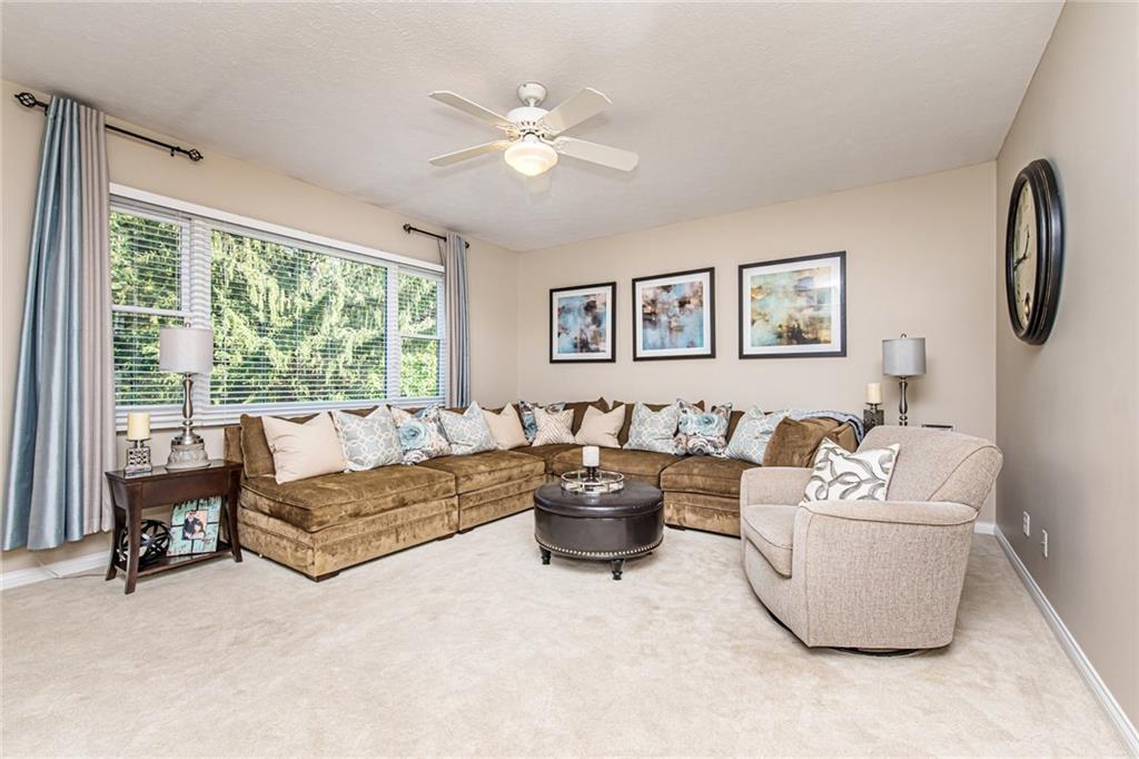 6944 Riverside Way Fishers, IN 46038 - Photo 9 of 31 Gallery Image 9