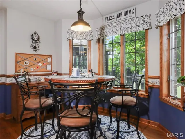 $499,000 | 1001 North Hovis Street, Mountain Grove, MO 65711