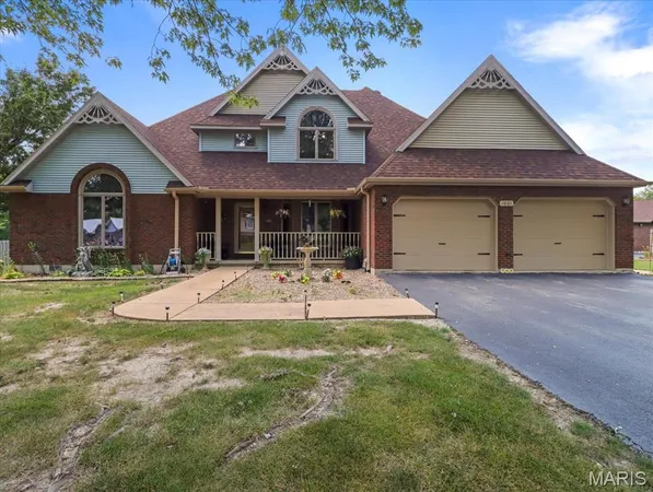 $499,000 | 1001 North Hovis Street, Mountain Grove, MO 65711