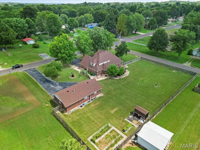 $499,000 | 1001 North Hovis Street, Mountain Grove, MO 65711