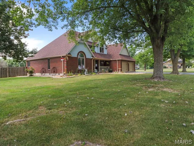 $499,000 | 1001 North Hovis Street, Mountain Grove, MO 65711