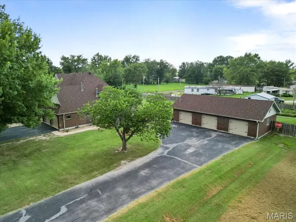 $499,000 | 1001 North Hovis Street, Mountain Grove, MO 65711