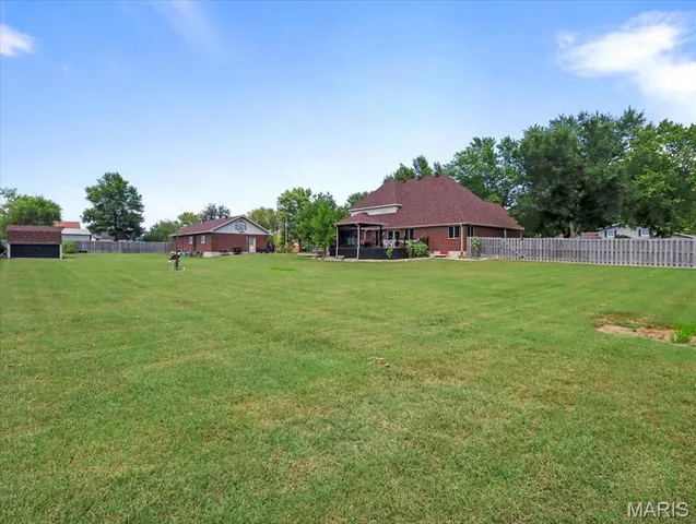 $499,000 | 1001 North Hovis Street, Mountain Grove, MO 65711