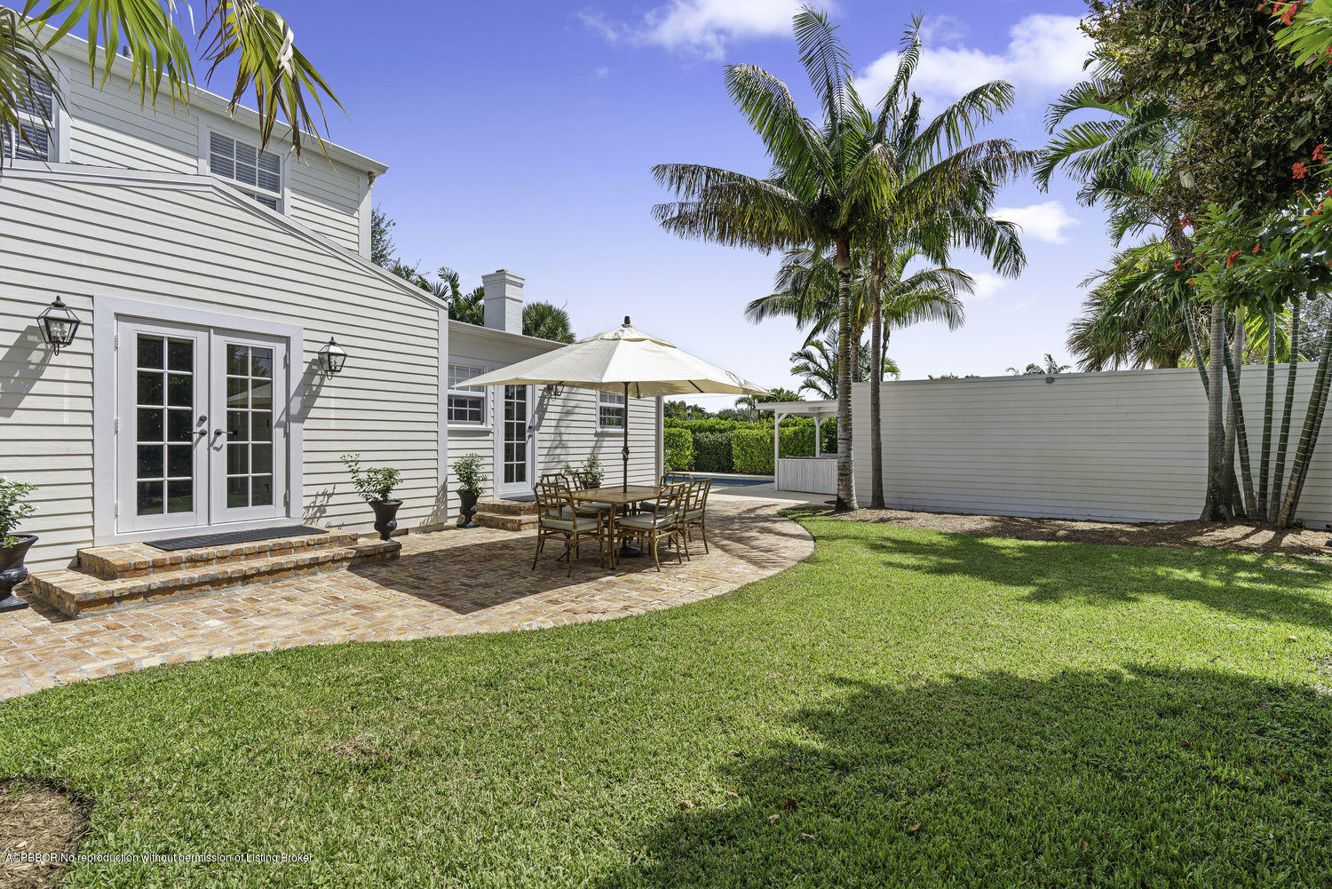 324 Valley Forge Road West Palm Beach, FL 33405 - Photo 14 of 19 backyard